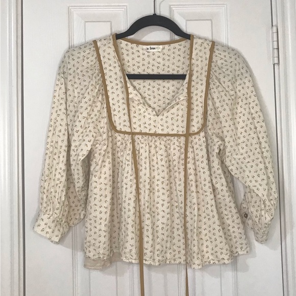 In Bloom Cream Blouse with Tassel Accents - Picture 9 of 12